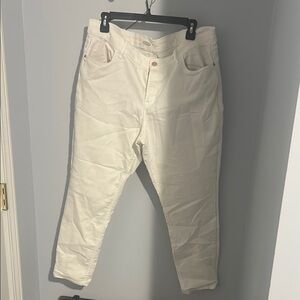 Old Navy Cream Super Skinny Ankle Pants